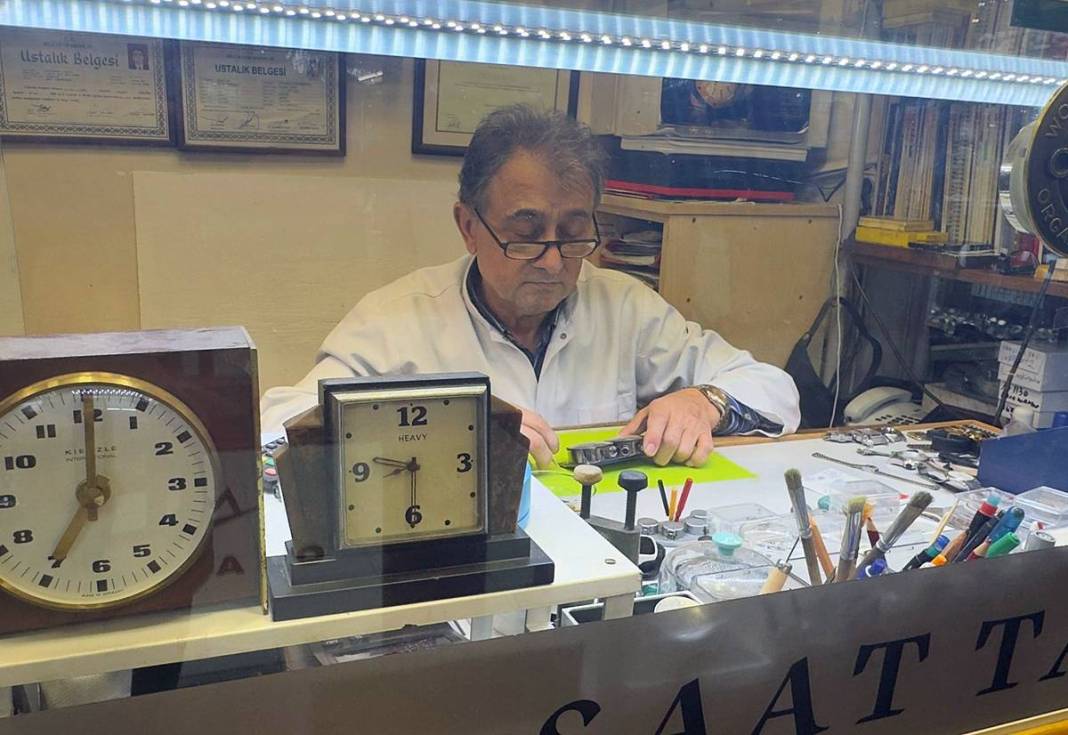 İsviçreliler kendi ürettikleri saatleri tamir ettirmek için Türkiye'ye getiriyor 2